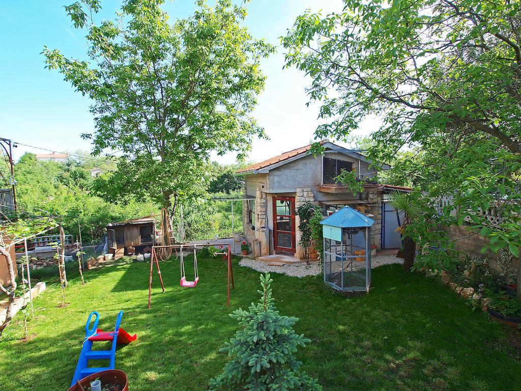 Apartment Labin Екстер'єр фото